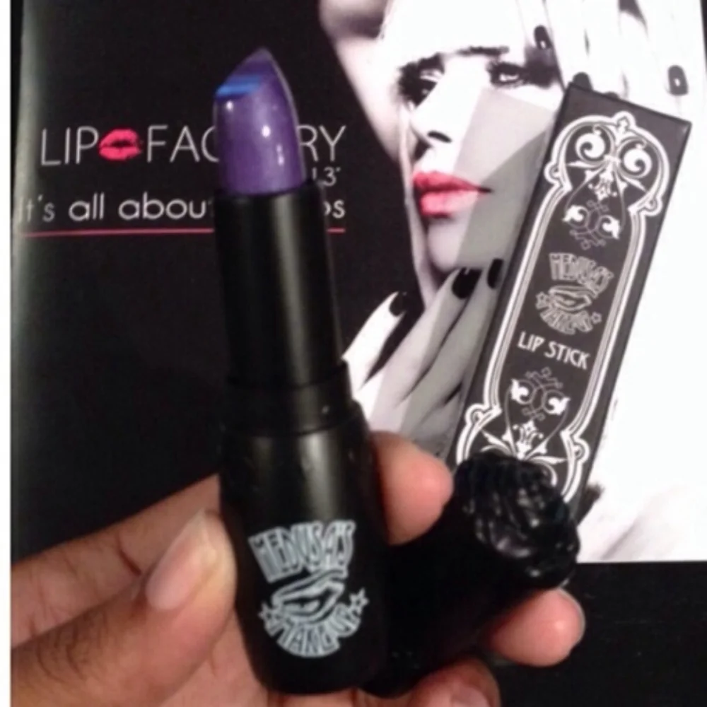 ❇️🧚‍♀️UNDEAD Medusa's Makeup DISCONTINUED VEGAN Lipstick NWT